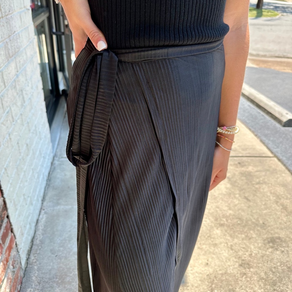 Ripley Rader Bodre Wrap Skirt Black - Picture 2 of 3